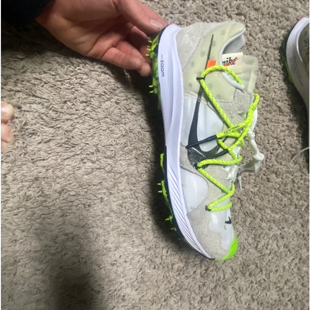 Nike Off White Kiger Terra Zoom. Size 13 in men’s and 14.5 in women’s - Picture 2 of 7